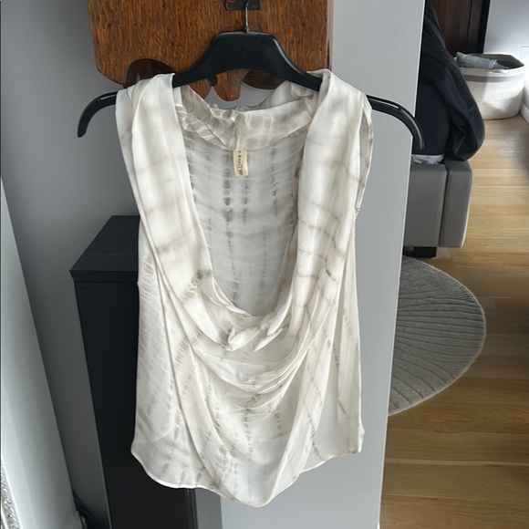 MAGGIE WARD Women's Cream Sheer Drape Neck Sleeveless Top Size S - Picture 2 of 11